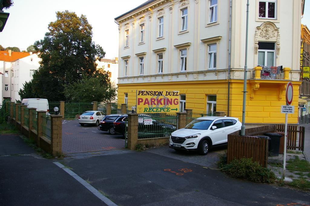 Pension Duel Ústí nad Labem Exteriör bild